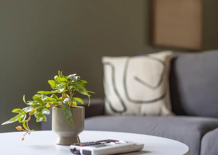Superb Location & Cozy With Terrace By Prestige Homes * Budapest